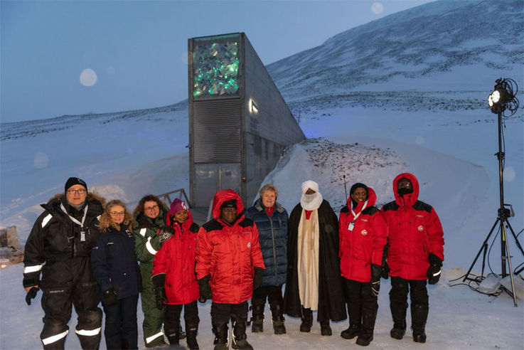 Bei der grossen Einlagerung waren unter anderem Norwegens Premierministerin Erna Solberg und ihr
